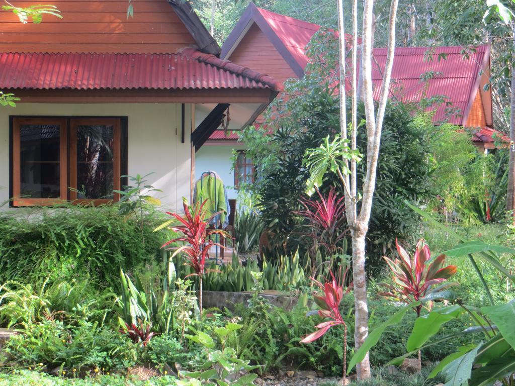 Manora Garden Hotel Phang Nga Exterior photo